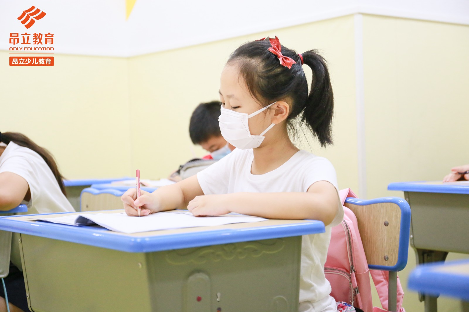 小学生3.jpg 小学生3.jpg